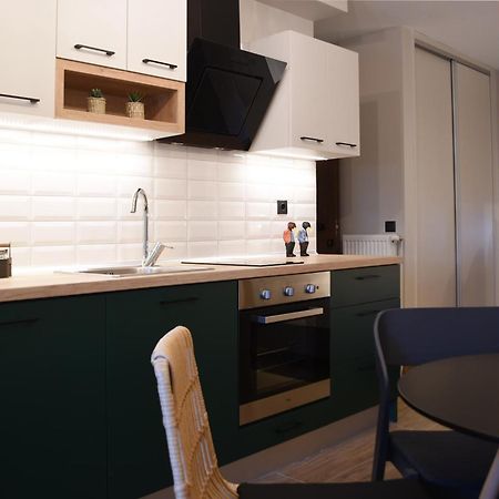 Q Luxury Rooms เทสซาโลนิกิ ภายนอก รูปภาพ