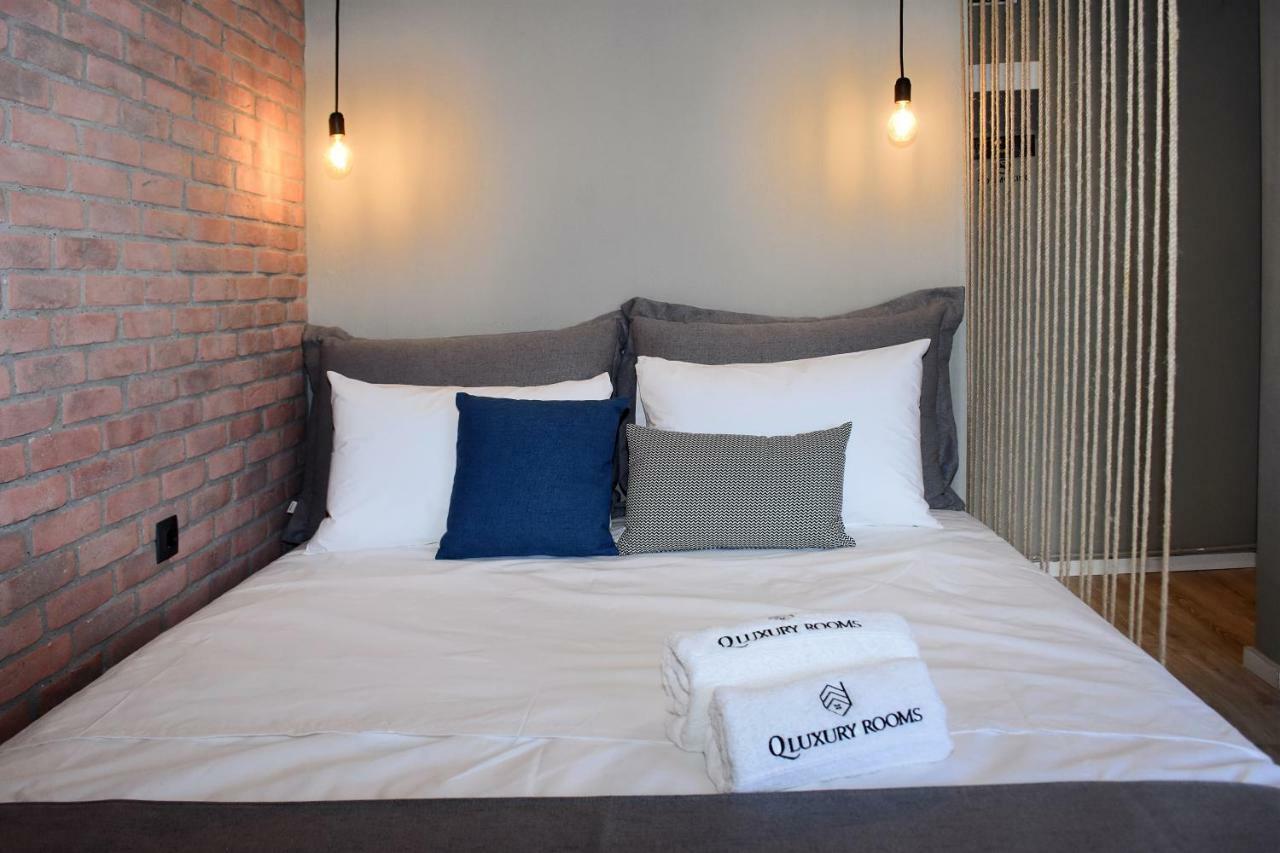 Q Luxury Rooms เทสซาโลนิกิ ภายนอก รูปภาพ