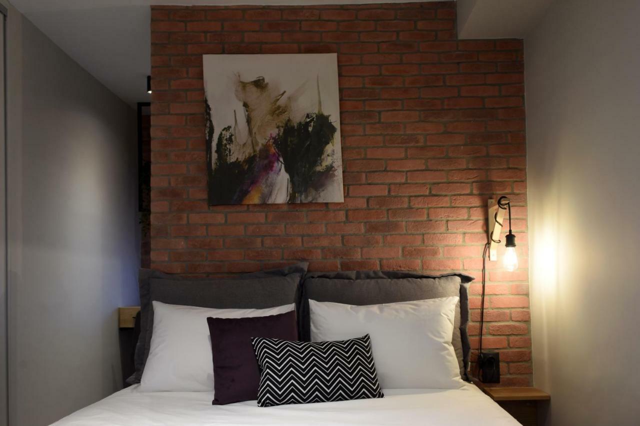 Q Luxury Rooms เทสซาโลนิกิ ภายนอก รูปภาพ