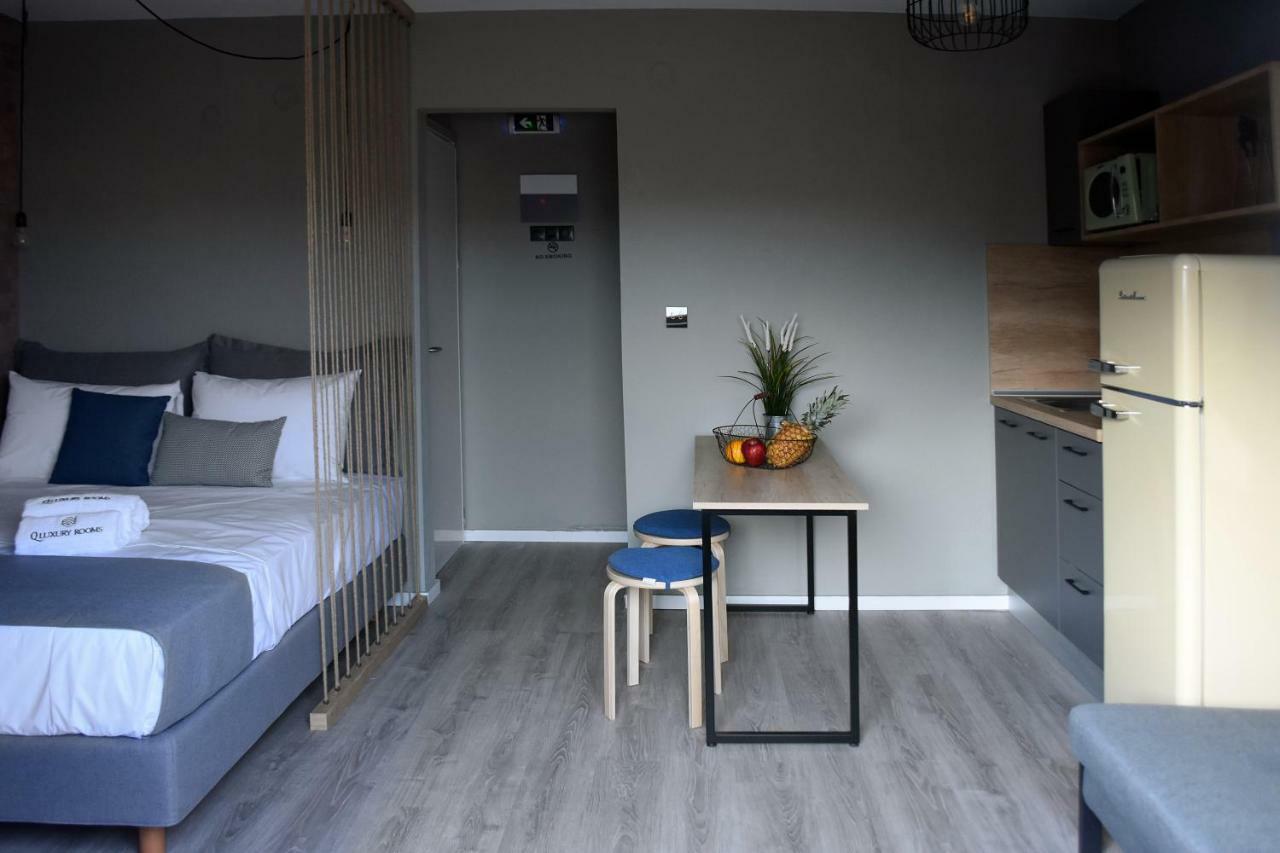 Q Luxury Rooms เทสซาโลนิกิ ภายนอก รูปภาพ